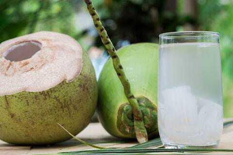 benefits of coconut water ( नारियल पानी पिने के फायदे )