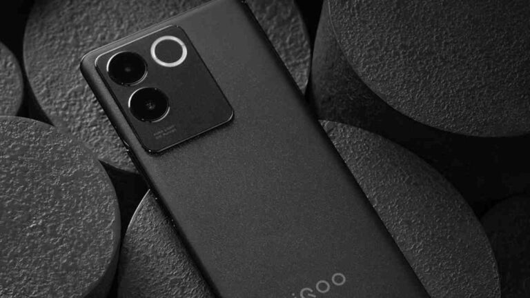 iQOO Z7 Pro A New Contender in the Smartphone Arena